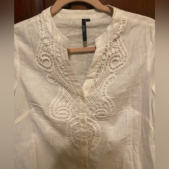 Button Up Embroidered Detail Top - Picture 3 of 5